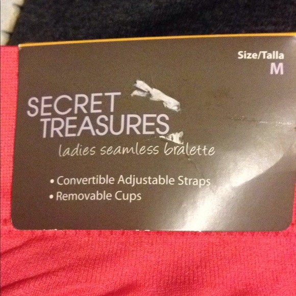 Sports bra - Picture 2 of 3